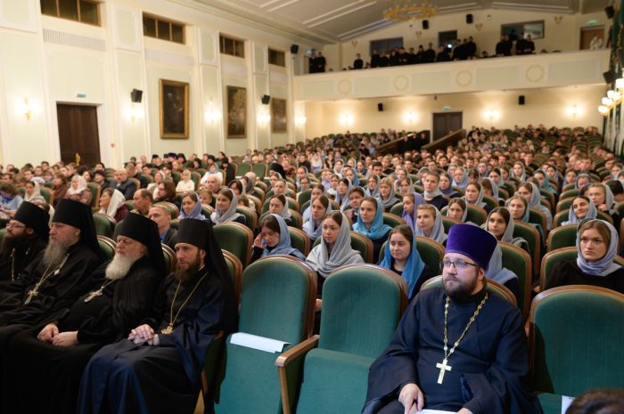 В Московской духовной академии прошли торжества по случаю престольного праздника и актового дня
