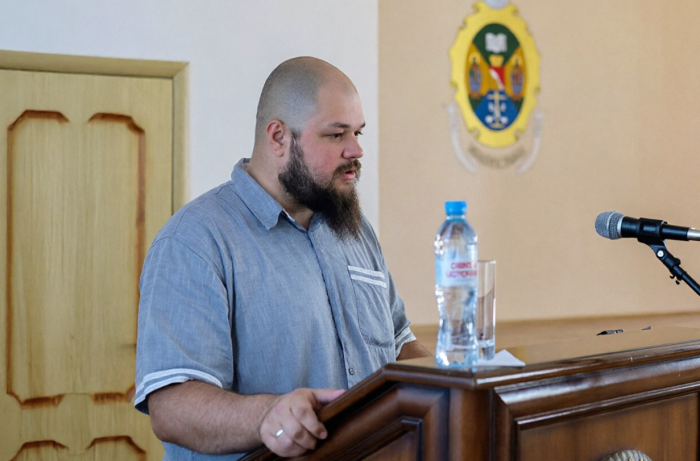 Кафедра Церковной истории поздравляет с 38-летием доцента Павла Евгеньевича Липовецкого