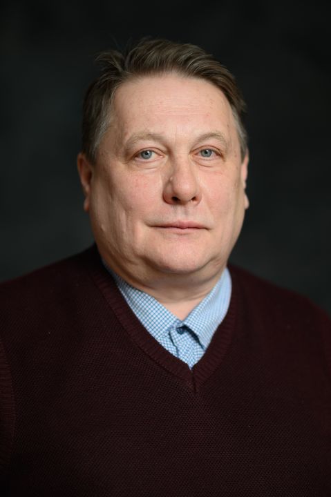 Ефремов Александр Валентинович