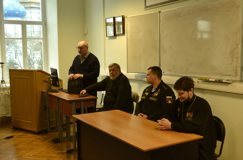 _NIK4697.jpg _NIK4697.jpg