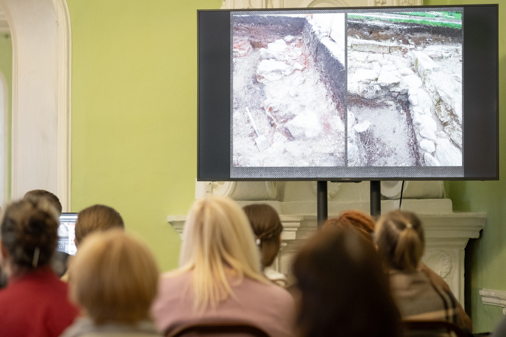 DSCF1373.jpg DSCF1373.jpg